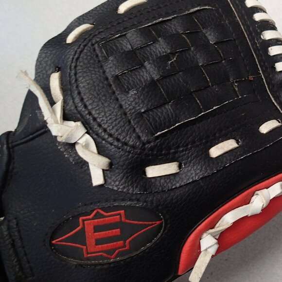 Easton 9.5" Pattern gKp9S Glove - Picture 2 of 6